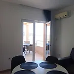 Apartment Quiet Bay Getaway Mona 2 4 And 6 *
