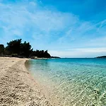 Quiet Bay Getaway Mona 2 4 And 6 *