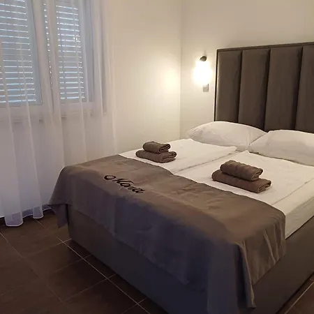 Sea & Sun Escape Nona Apartment *