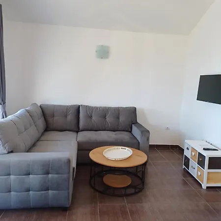 Quiet Bay Getaway Mona 2 4 And 6 Razanj