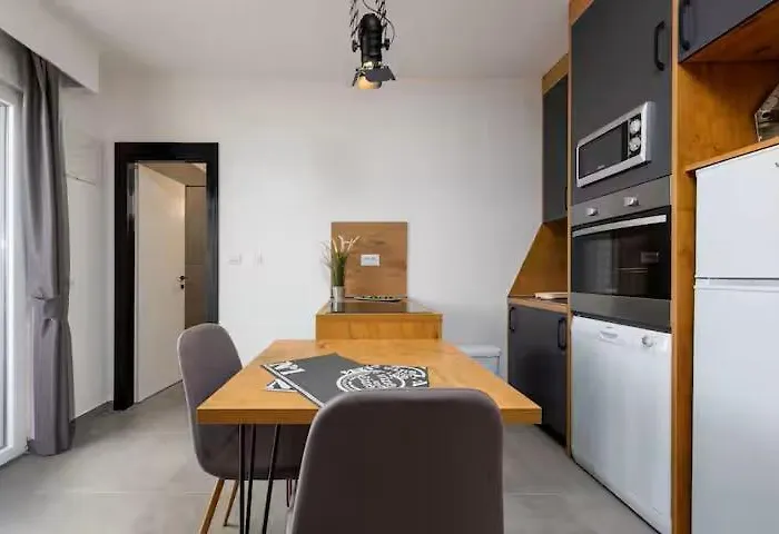 Quiet Bay Getaway Mona 2 4 And 6