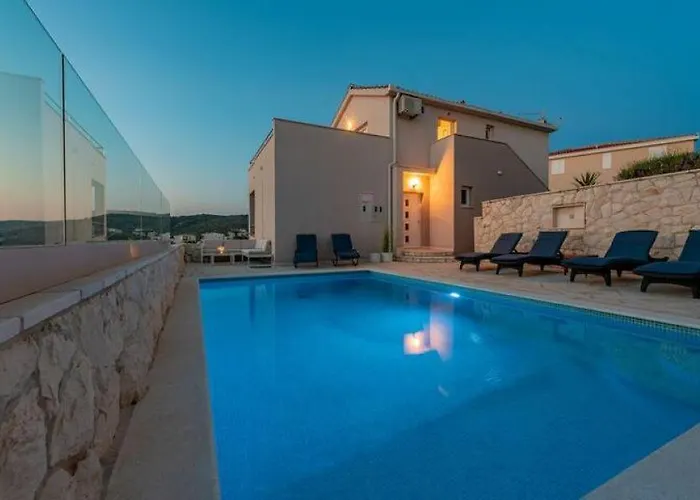 Quiet Bay Getaway Mona 2 4 And 6 *