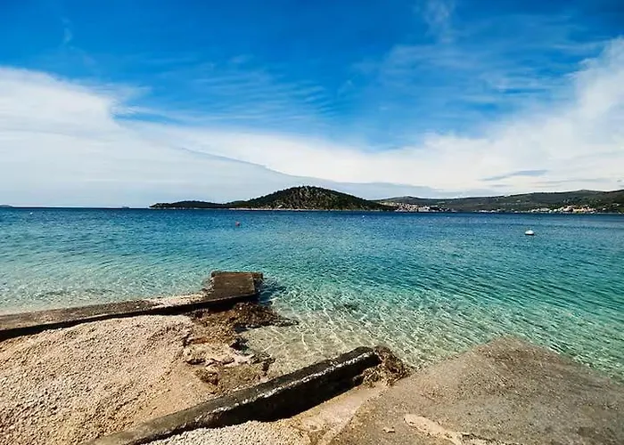 Quiet Bay Getaway Mona 2 4 And 6 公寓